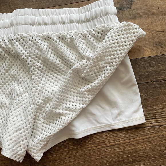 Fabletics White Mesh Shorts - Picture 2 of 3